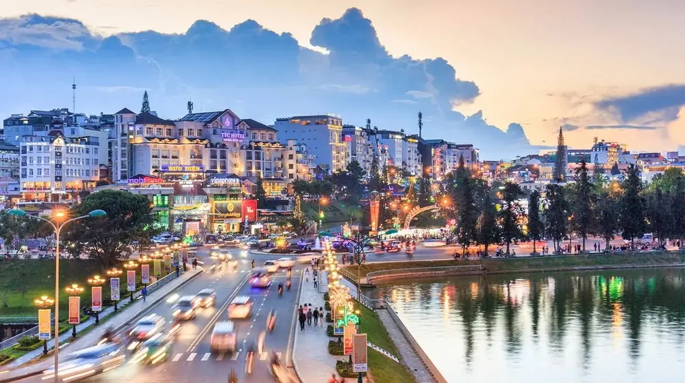 Dalat Tours — sightseeing around the city and the valleys, Da Lat
